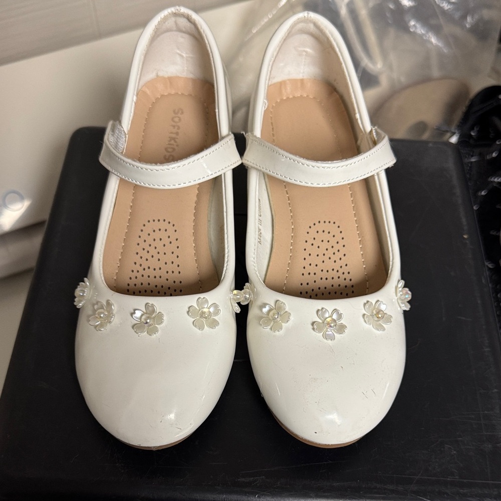 Kids White Mary Jane Shoes